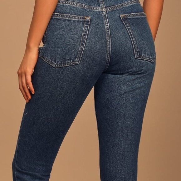 Darcy Dark Wash High-Rise Cropped Flare Jeans
BOYISH size 25 - Picture 4 of 11